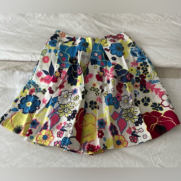 LOVE MOSCHINO FLORAL SKIRT - Picture 1 of 11